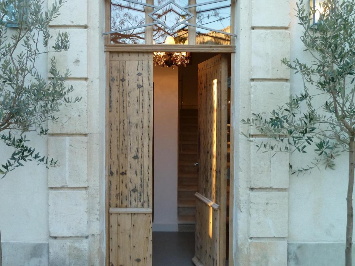 مبيت وإفطار Boulbon La Maison Saint Jean المظهر الخارجي الصورة